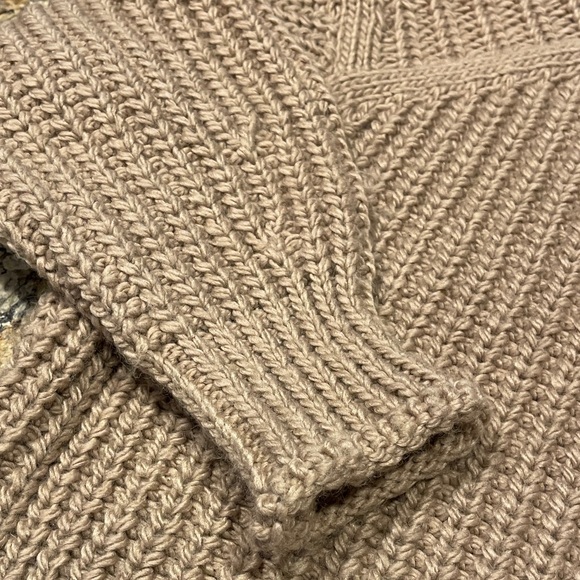H&M Beige Tan Camel Sweater XXL - Picture 10 of 10
